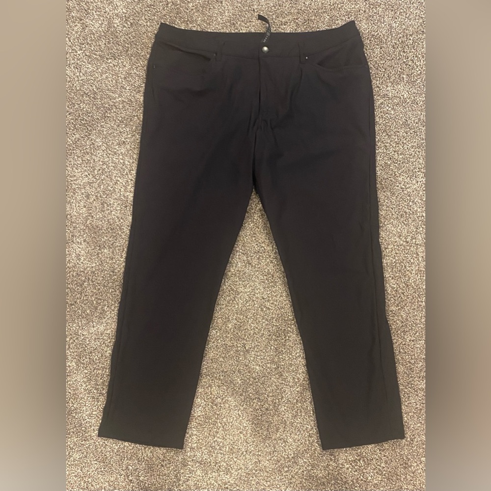 Lululemon Men’s ABC Classic fit 5 pocket pant, 40x32
